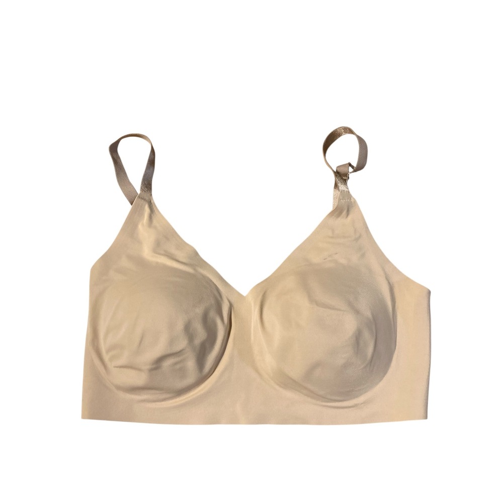 Calvin Klein Invisibles Wireless Bralette Beige QF6753 Size M NWT - Picture 1 of 7